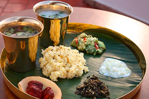 Ayurveda-Ernährung: Warm, leicht, regelmässig (Foto: age, L.Tettoni)