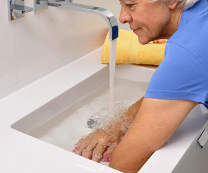 Ansteigende Bäder, Waschungen, Wassertreten